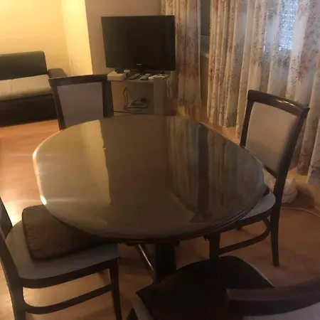 Spacious, 1 Bedroom