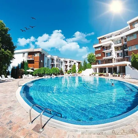 Spacious, 1 Bedroom Apartament *